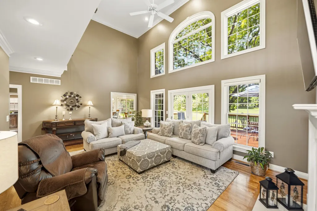 1324 Wakehurst Court Lexington KY 40509