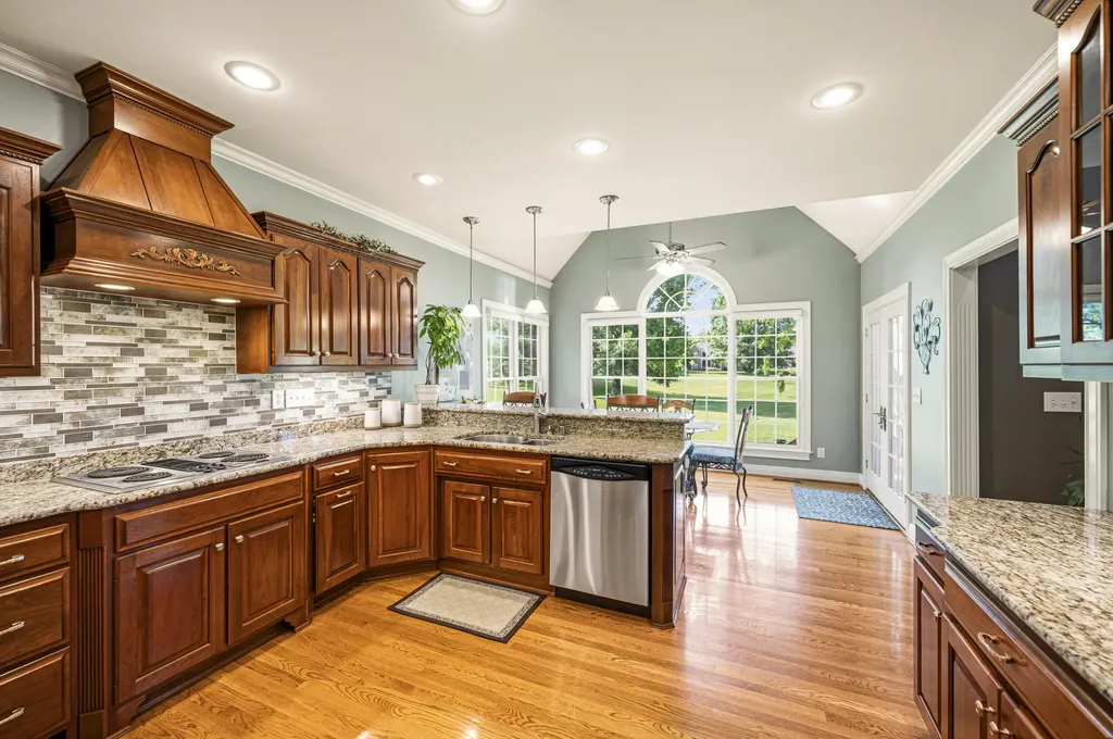 1324 Wakehurst Court Lexington KY 40509