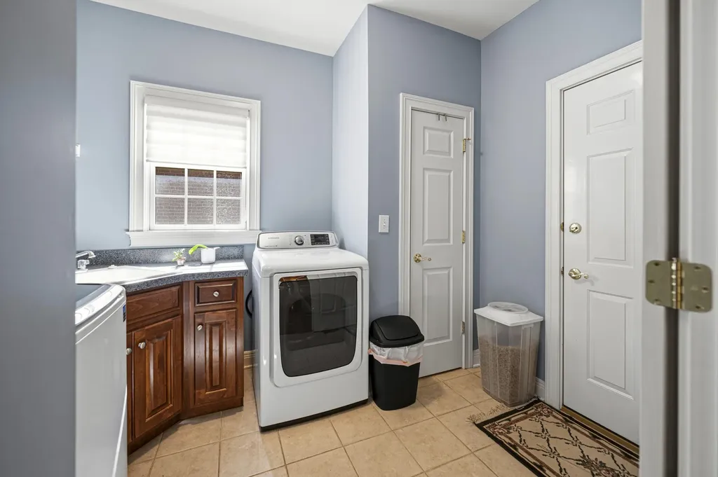 1324 Wakehurst Court Lexington KY 40509