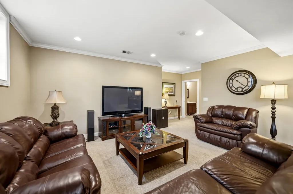 1324 Wakehurst Court Lexington KY 40509