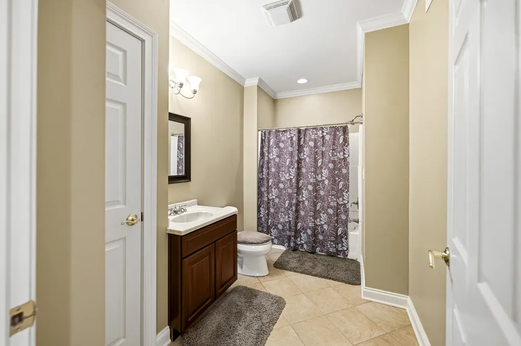 1324 Wakehurst Court Lexington KY 40509