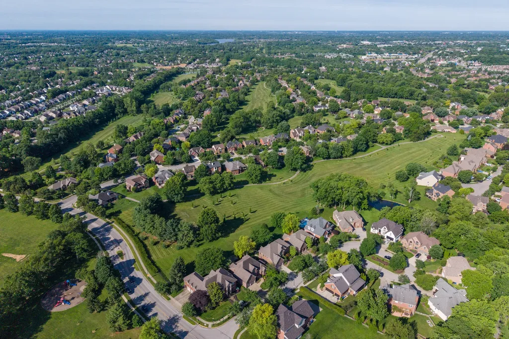 1324 Wakehurst Court Lexington KY 40509