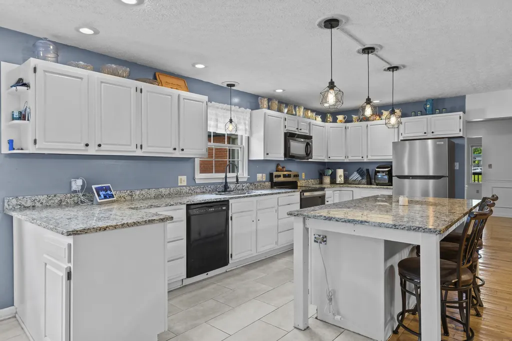 650 S Highway 127 Owenton KY 40359