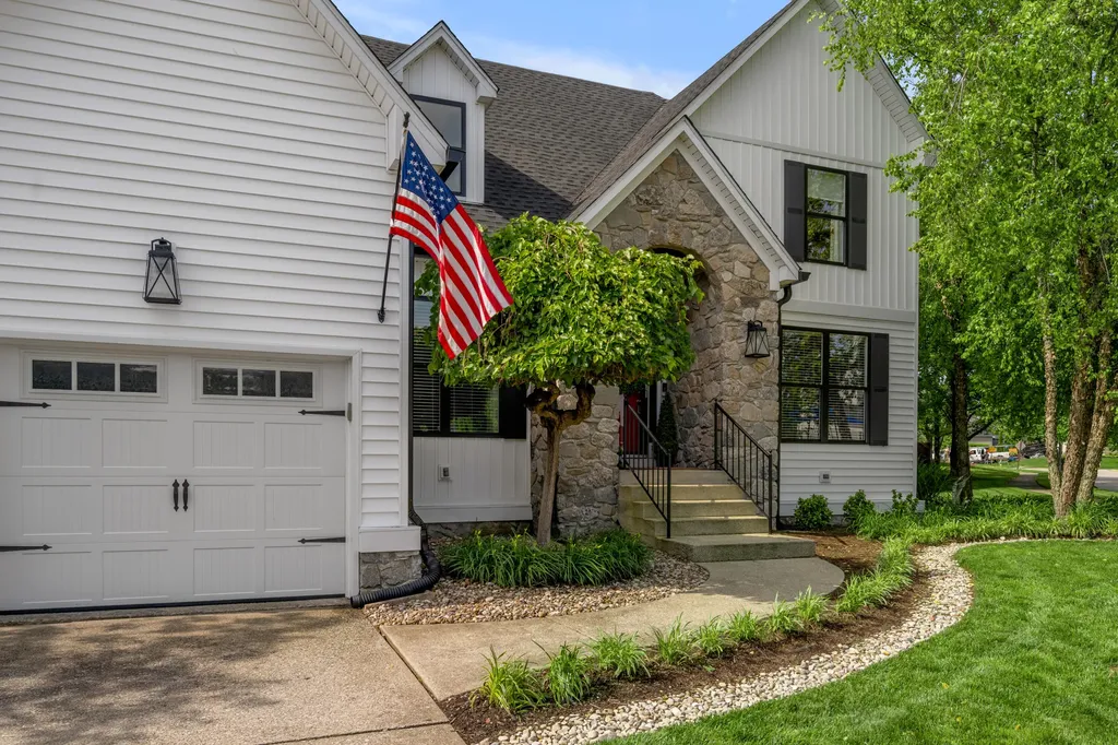 4192 Watertrace Drive Lexington KY 40515