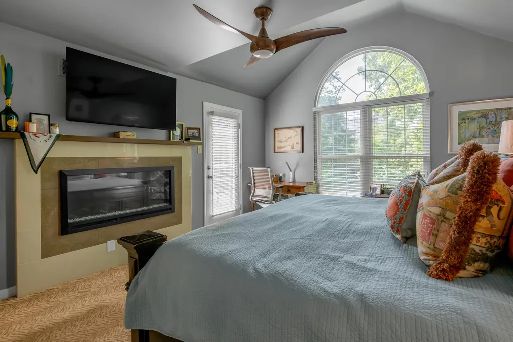 4192 Watertrace Drive Lexington KY 40515