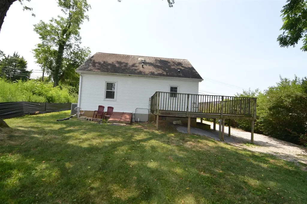 1460 Greendale Road Lexington KY 40511