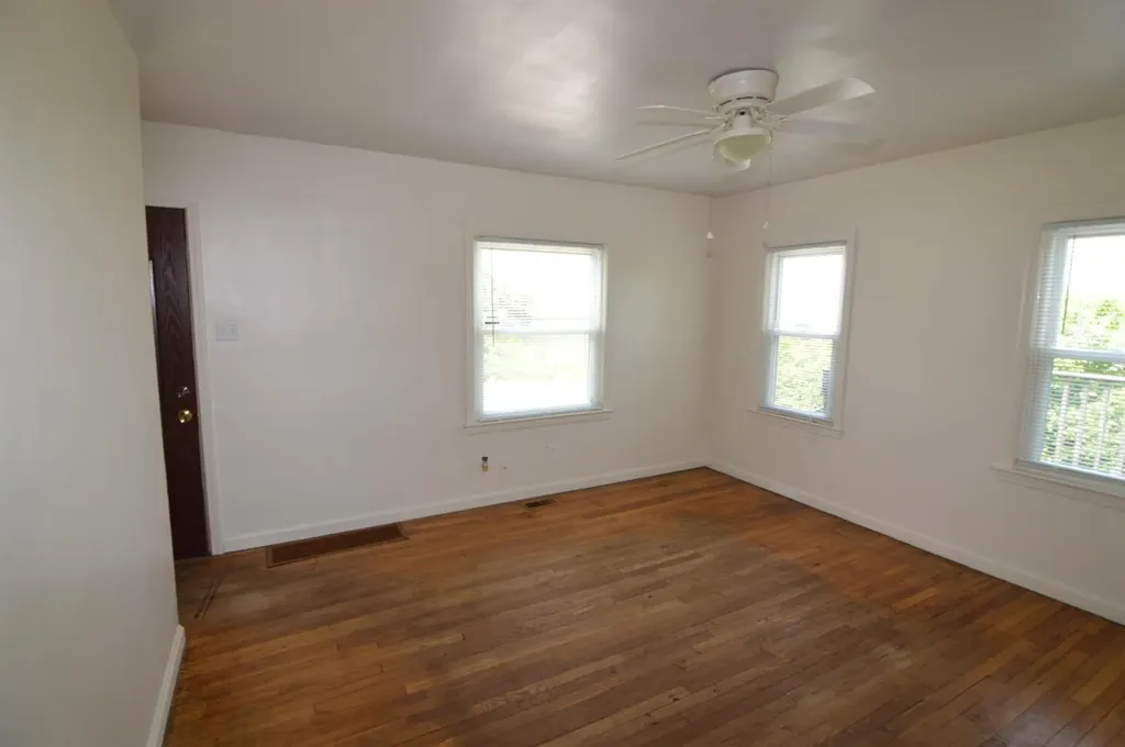 1460 Greendale Road Lexington KY 40511
