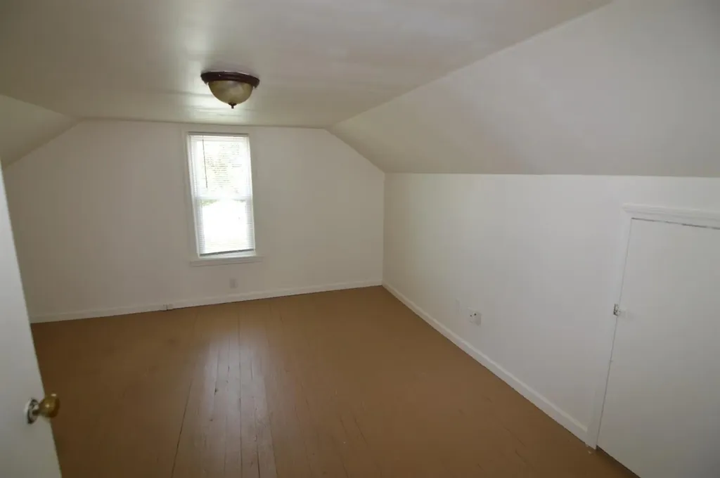 1460 Greendale Road Lexington KY 40511