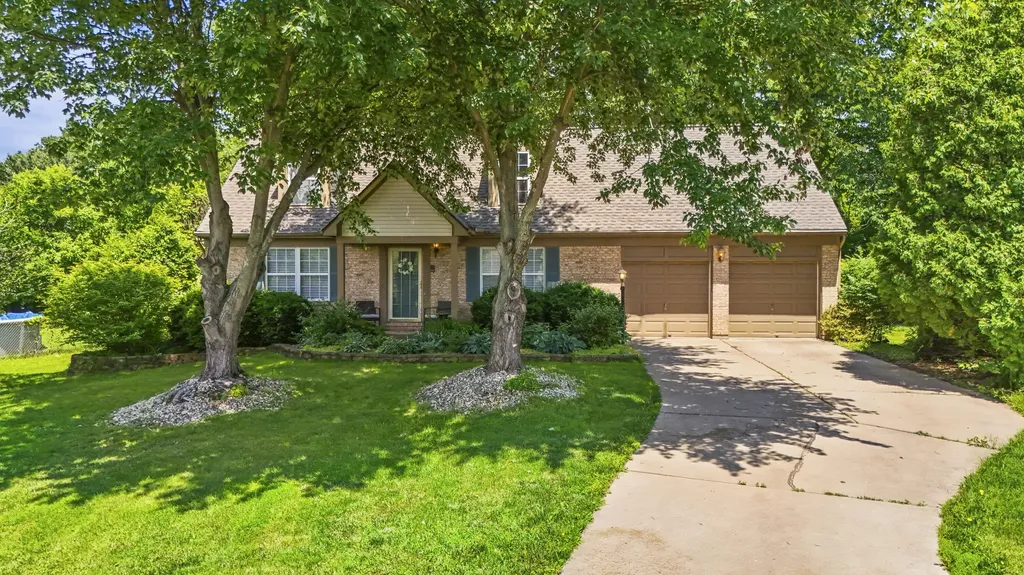 2951 Babbling Brook Way Burlington KY 41005