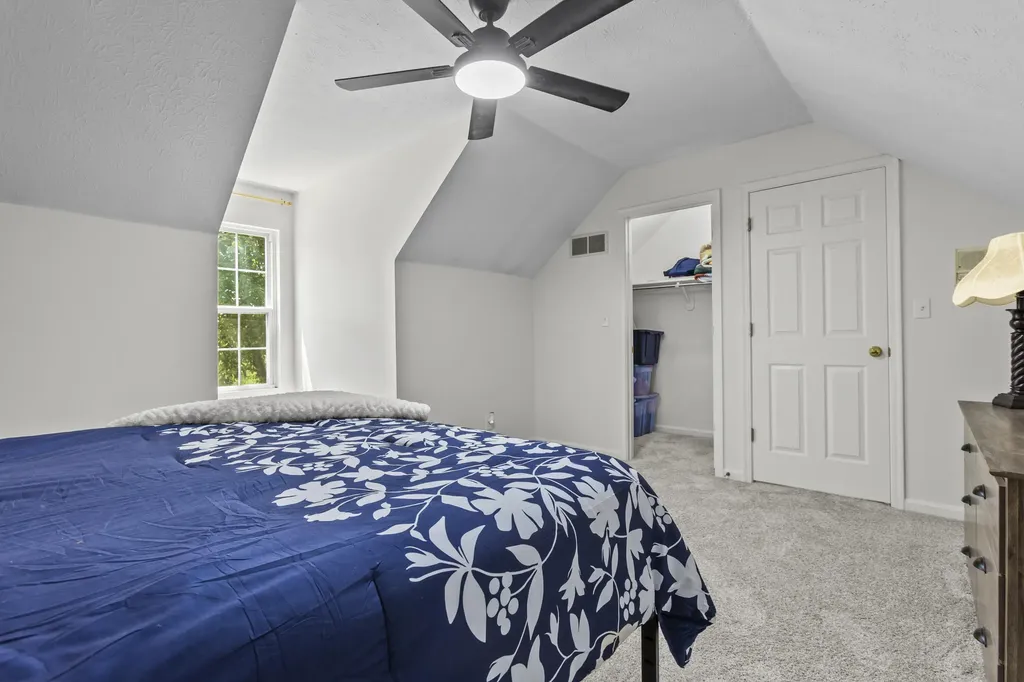 2951 Babbling Brook Way Burlington KY 41005