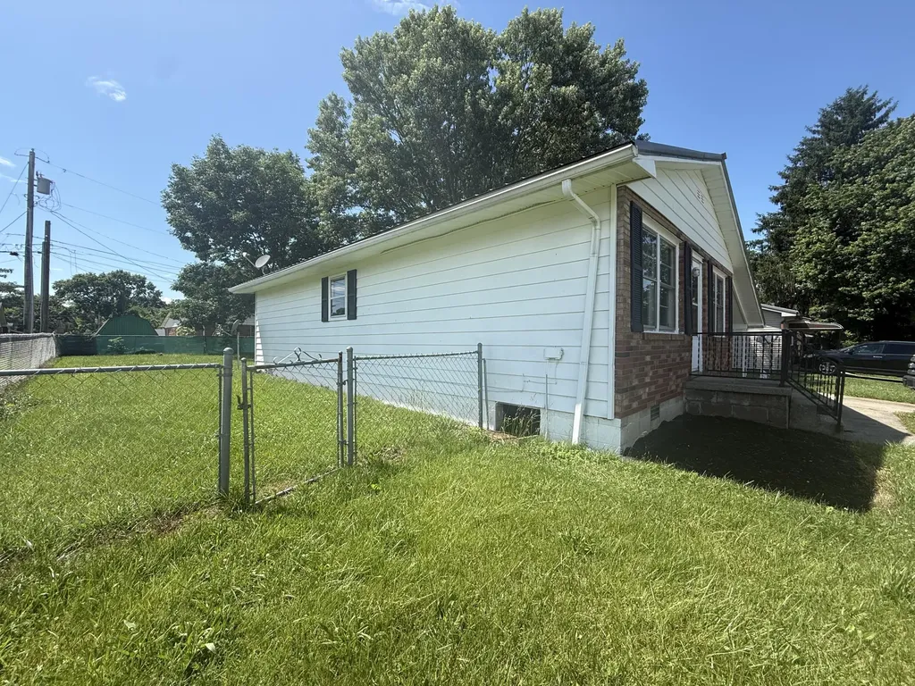 101 Baldwin Street Berea KY 40403