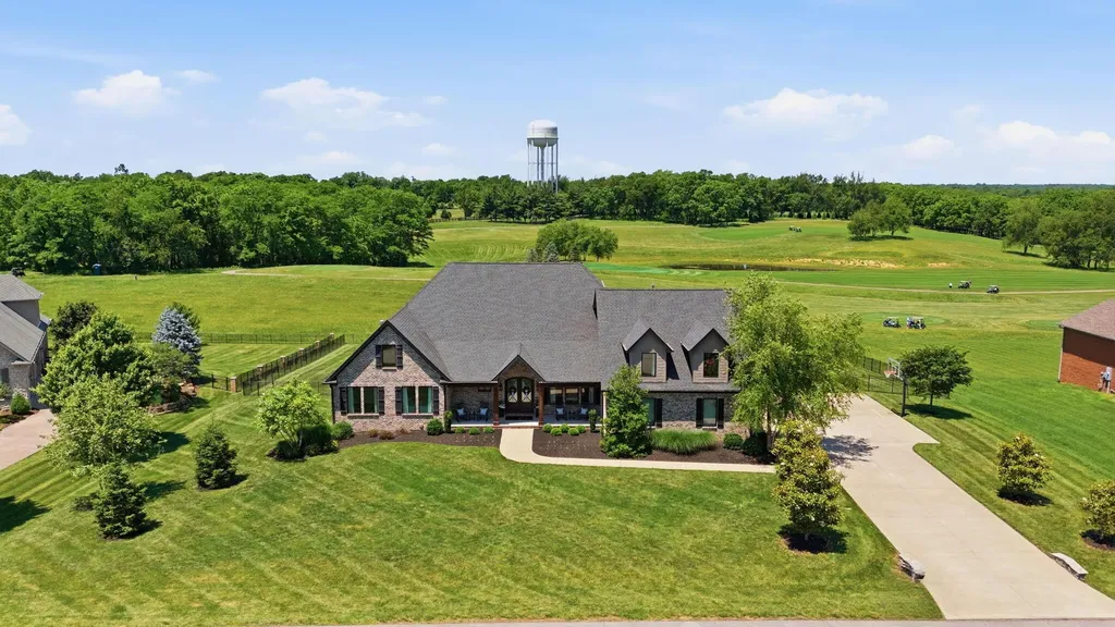 310 Eagle Drive Nicholasville KY 40356