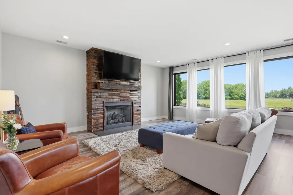 310 Eagle Drive Nicholasville KY 40356