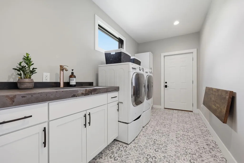 310 Eagle Drive Nicholasville KY 40356