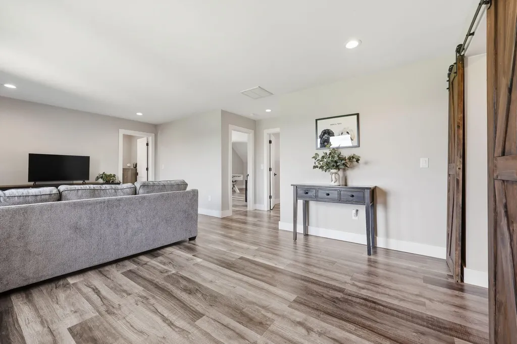 310 Eagle Drive Nicholasville KY 40356