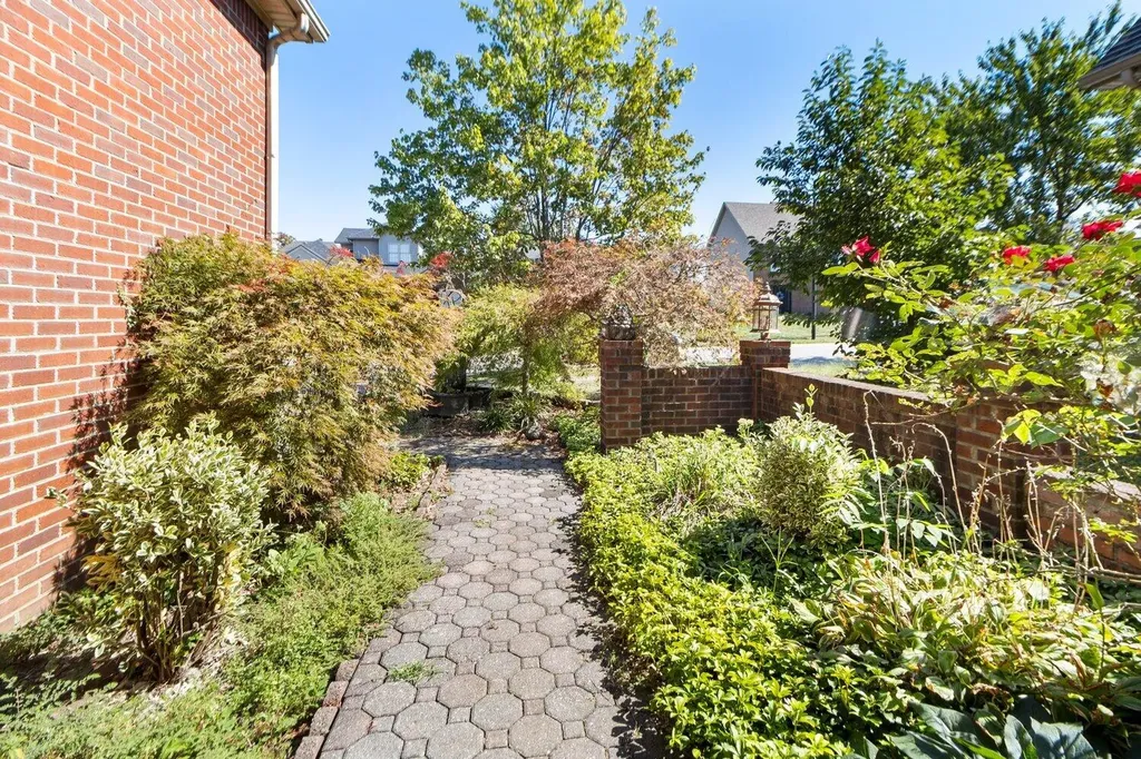 3624 Green Park Court Lexington KY 40509