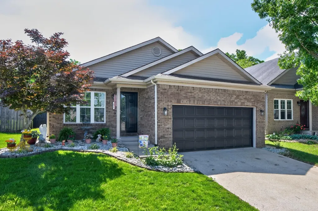 259 Baybrook Circle Nicholasville KY 40356