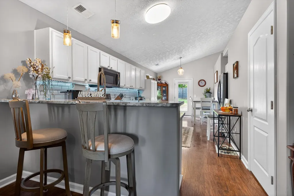 259 Baybrook Circle Nicholasville KY 40356