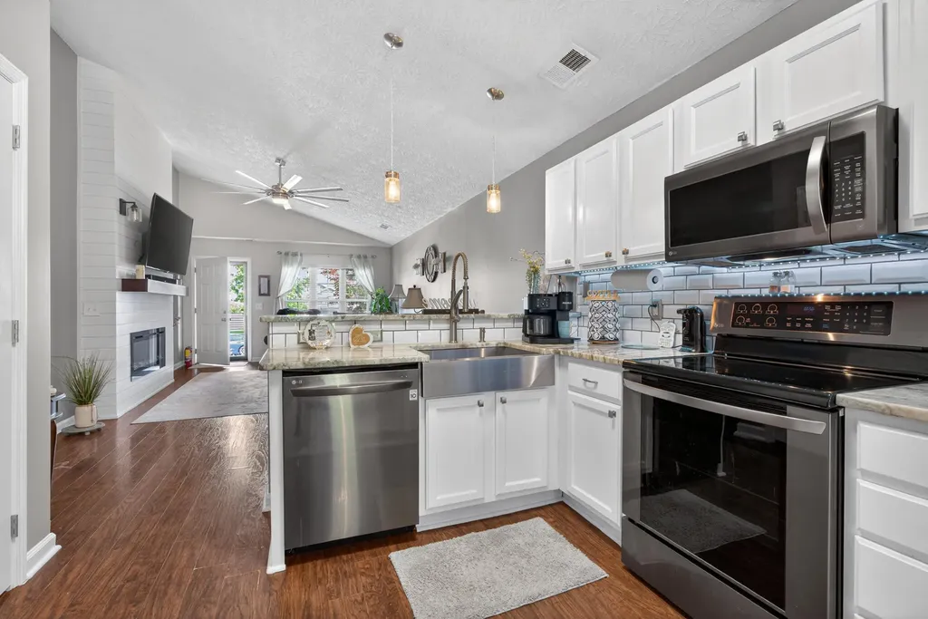 259 Baybrook Circle Nicholasville KY 40356