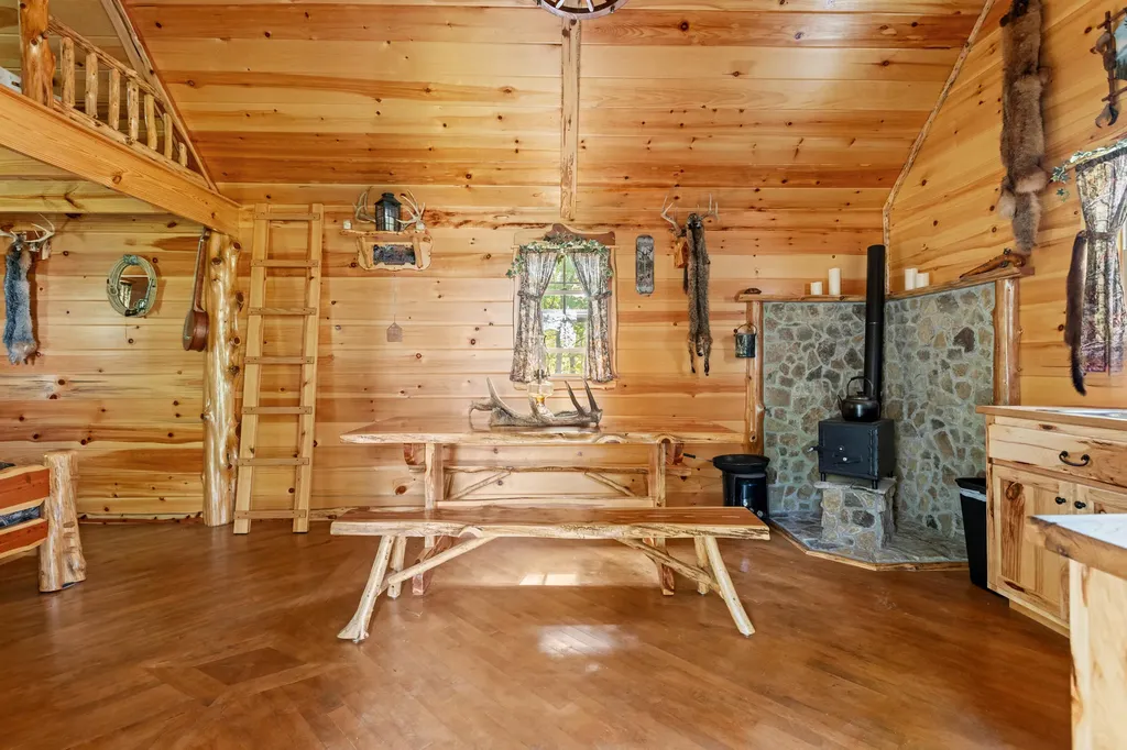 4445-2 Pine Grove Road Means KY 40346