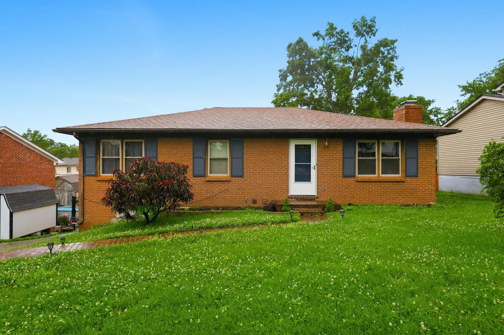3812 Kittiwake Drive Lexington KY 40517