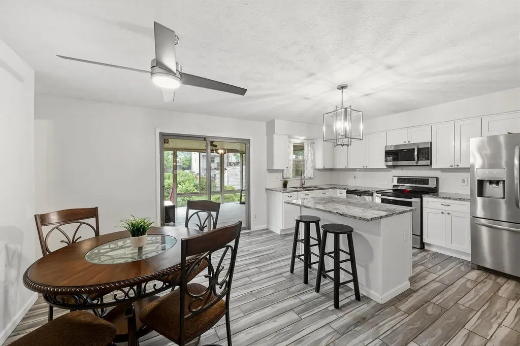 3812 Kittiwake Drive Lexington KY 40517