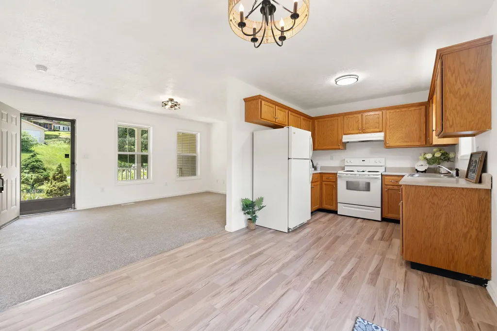 70 Liberty Drive Mt Vernon KY 40456