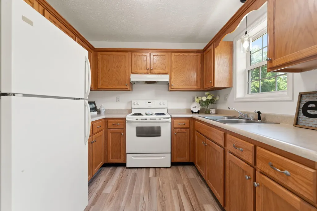 70 Liberty Drive Mt Vernon KY 40456
