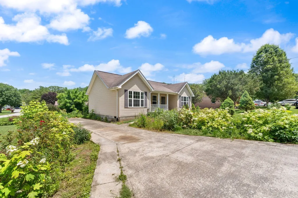 70 Liberty Drive Mt Vernon KY 40456