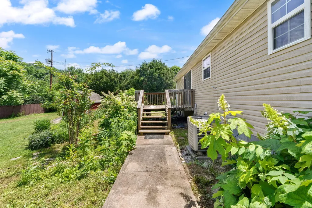 70 Liberty Drive Mt Vernon KY 40456