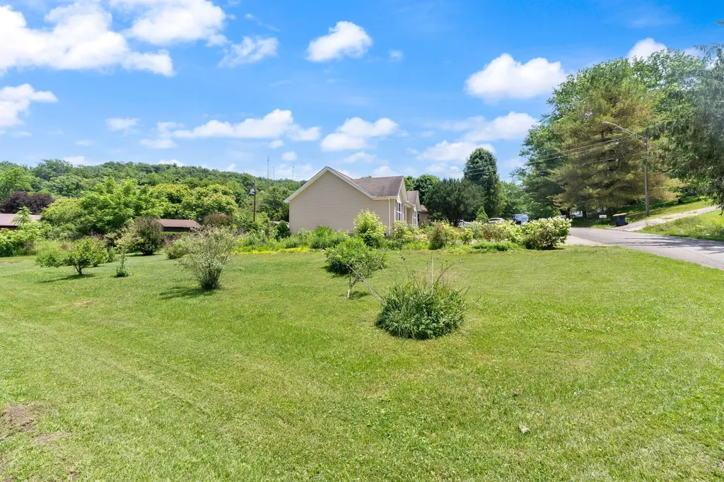 70 Liberty Drive Mt Vernon KY 40456