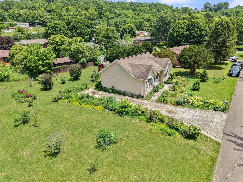 70 Liberty Drive Mt Vernon KY 40456