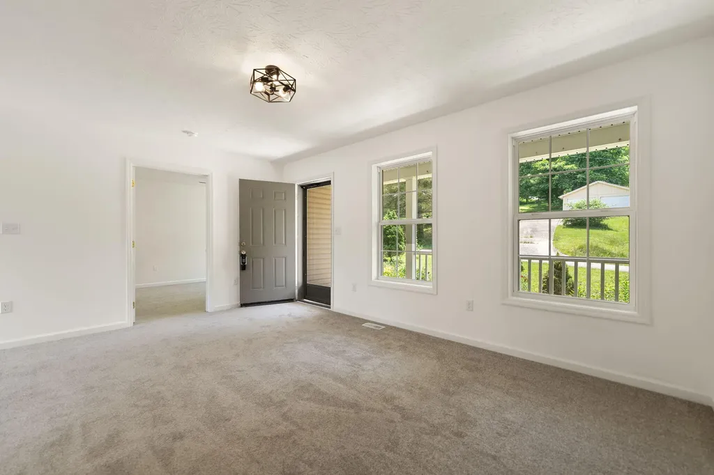 70 Liberty Drive Mt Vernon KY 40456