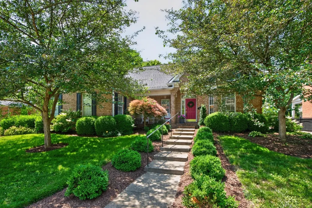 3045 Old Field Way Lexington KY 40513