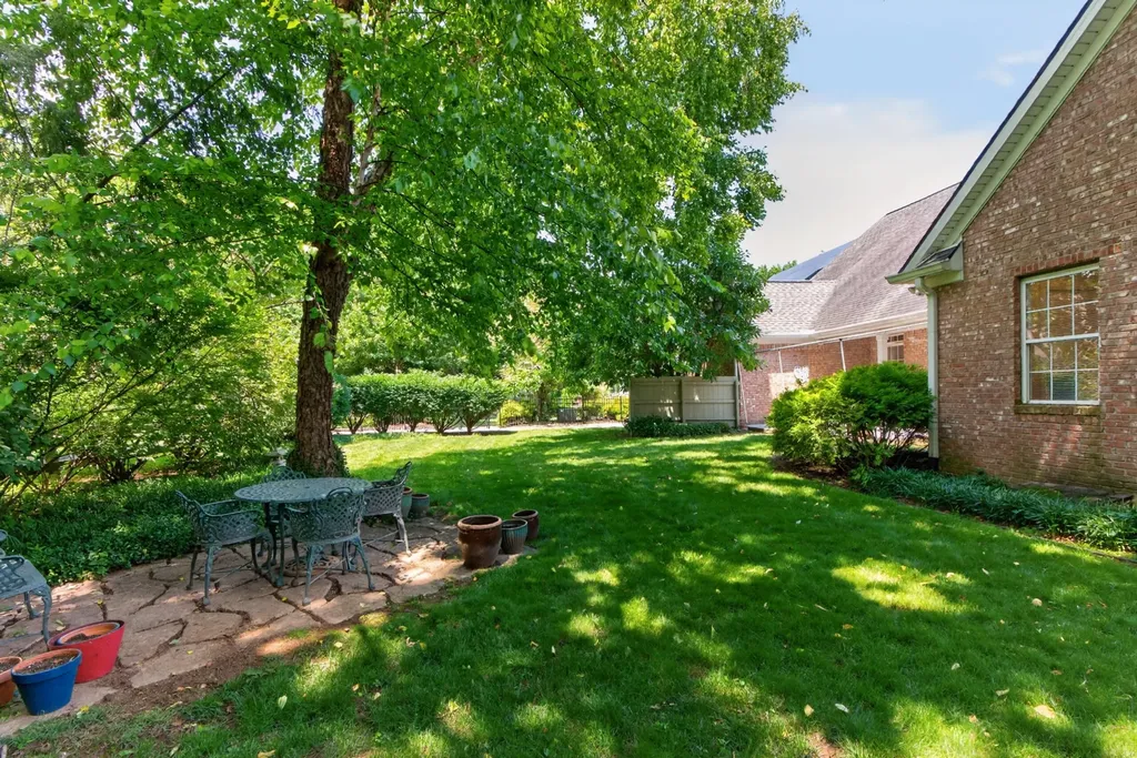 3045 Old Field Way Lexington KY 40513
