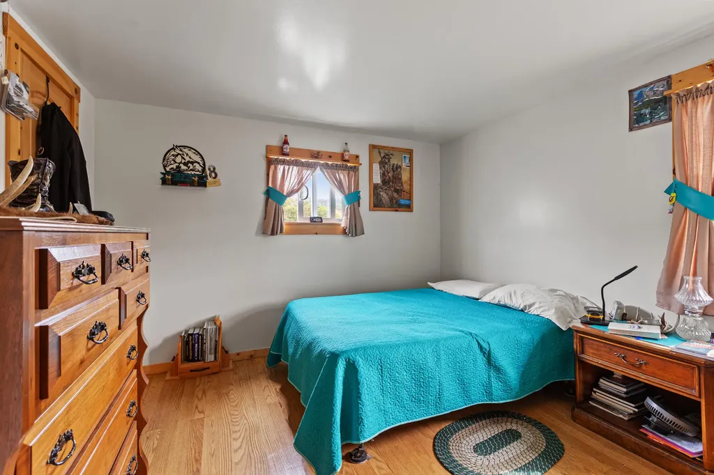 4445 Pine Grove Road Means KY 40346