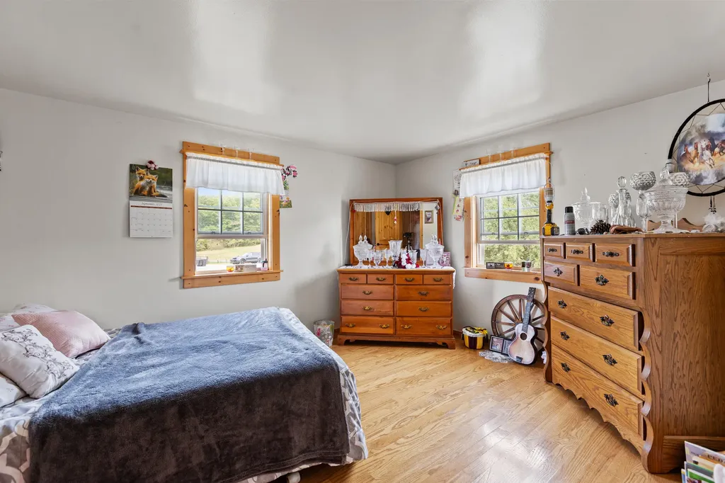 4445 Pine Grove Road Means KY 40346
