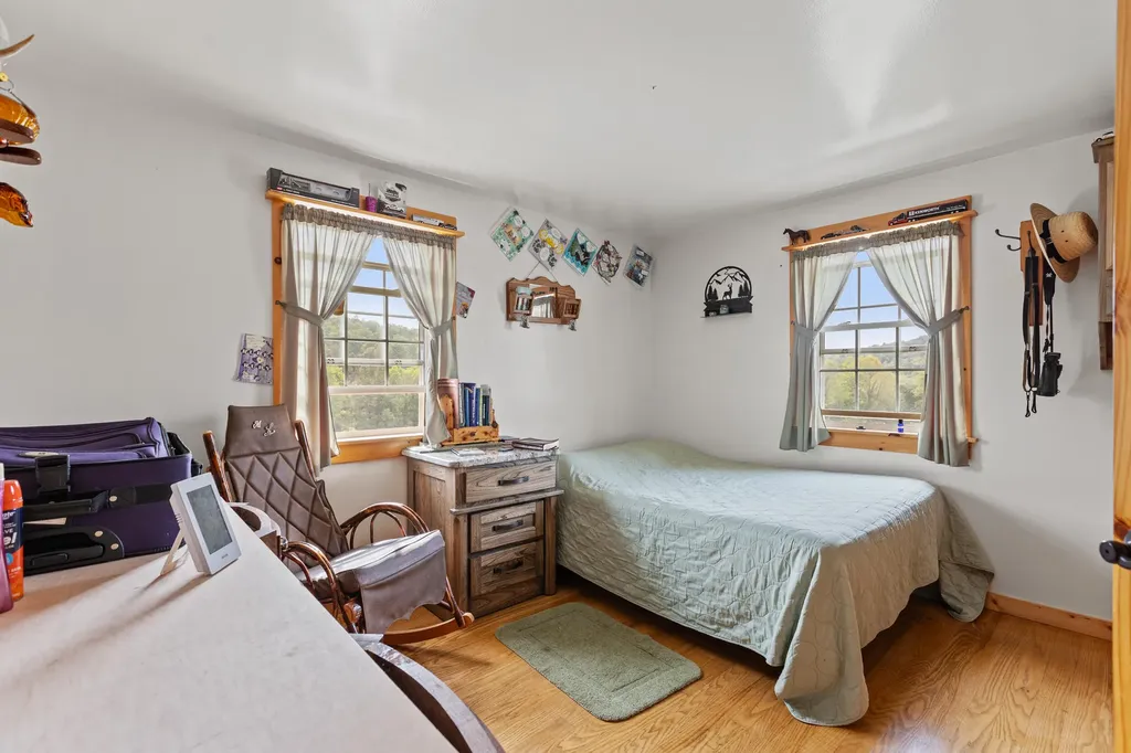4445 Pine Grove Road Means KY 40346