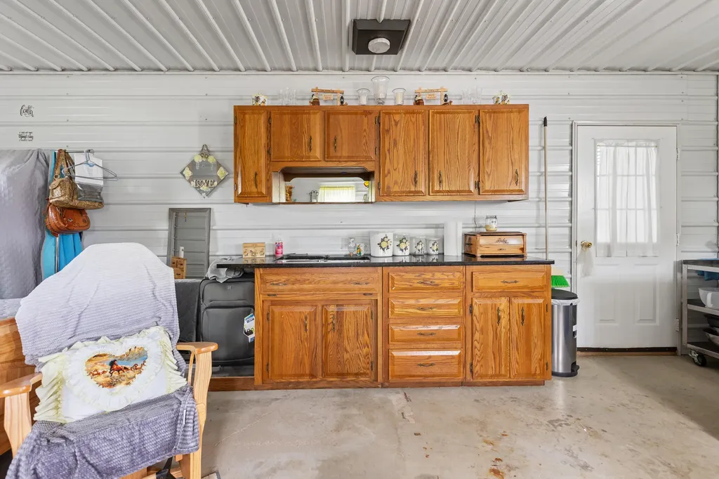 4445 Pine Grove Road Means KY 40346