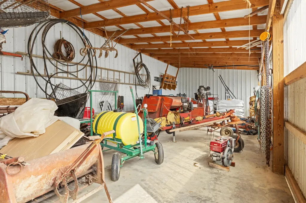 4445 Pine Grove Road Means KY 40346
