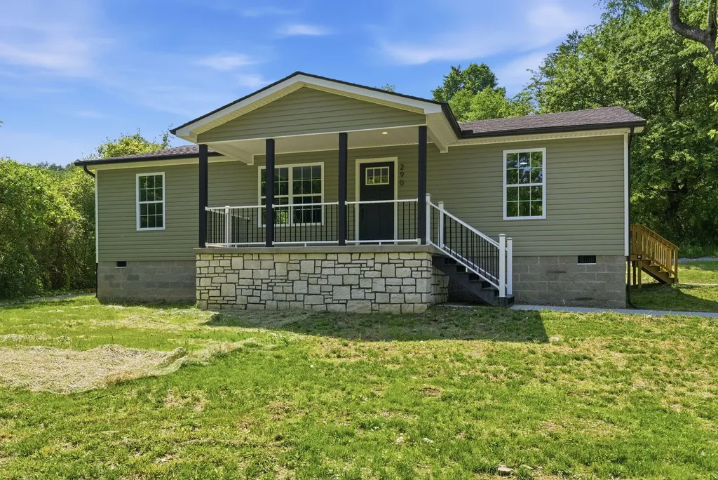 290 Walton Road Irvine KY 40336