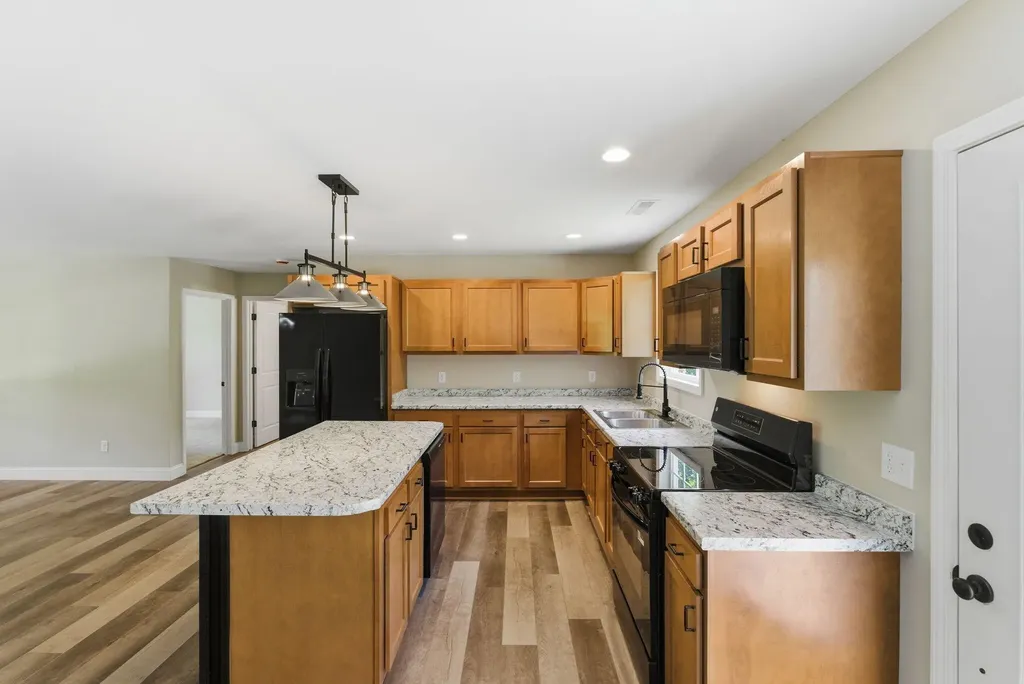 290 Walton Road Irvine KY 40336