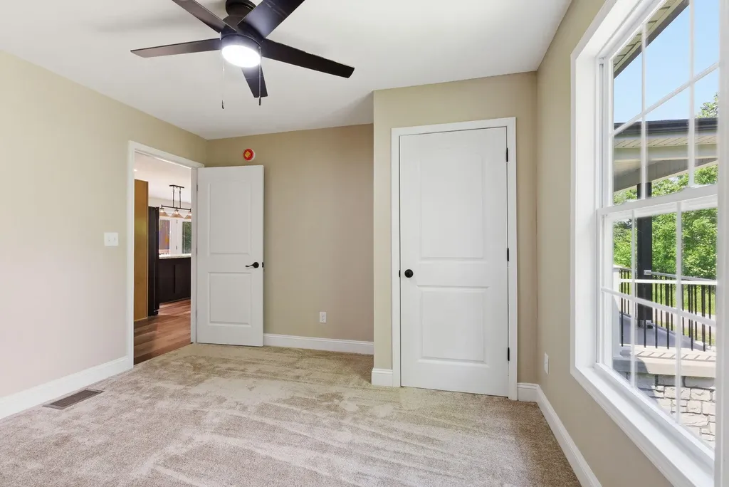 290 Walton Road Irvine KY 40336