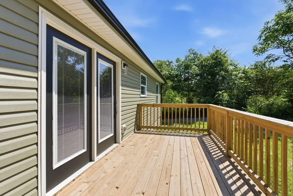 290 Walton Road Irvine KY 40336