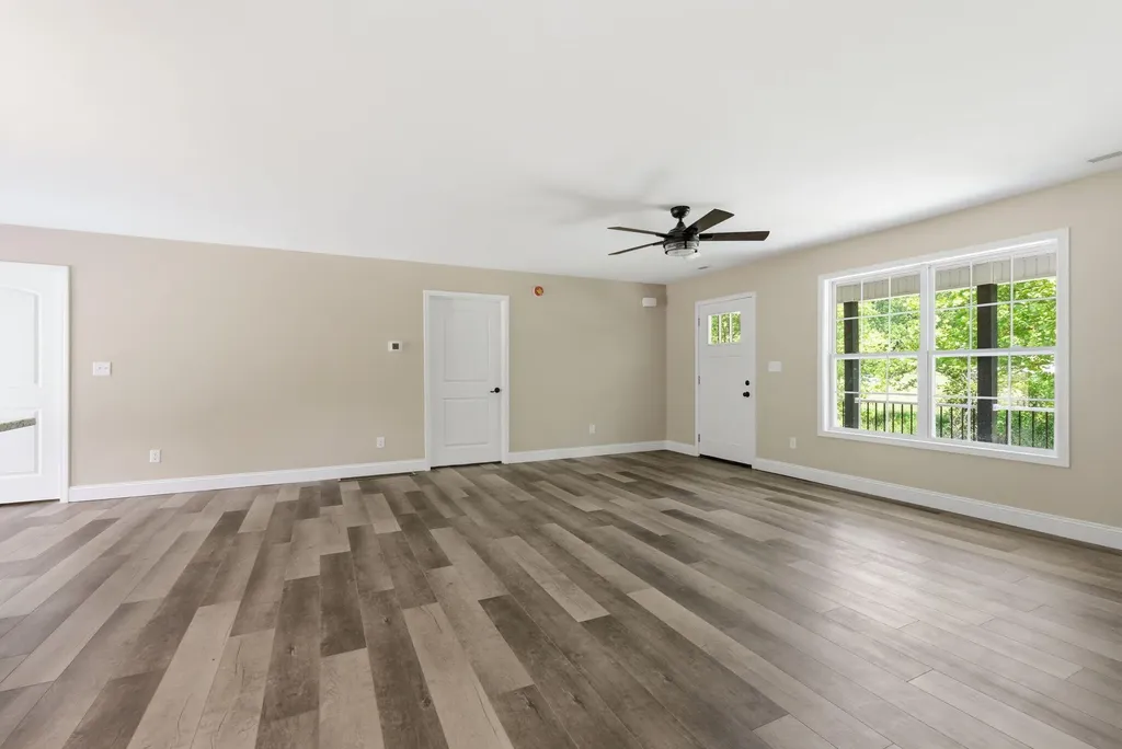 290 Walton Road Irvine KY 40336