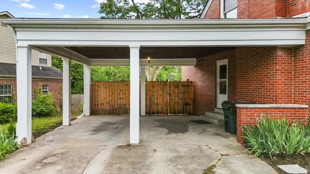 150 Jesselin Drive Lexington KY 40503