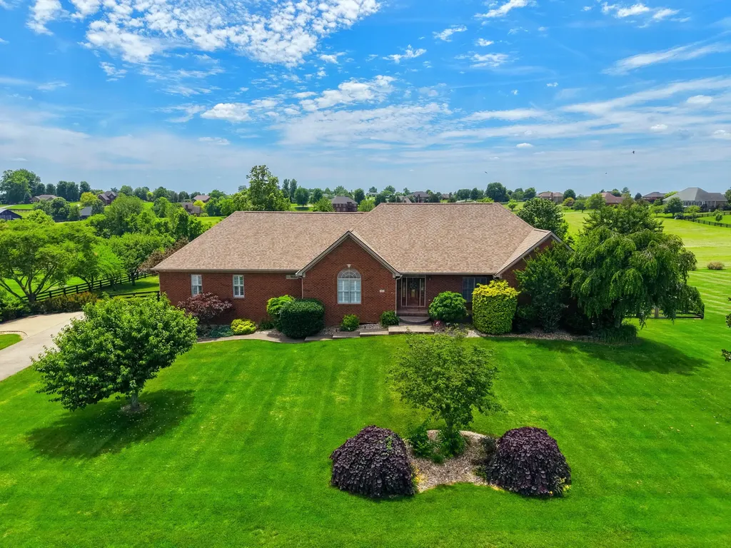 3006 Planters Row Drive Richmond KY 40475
