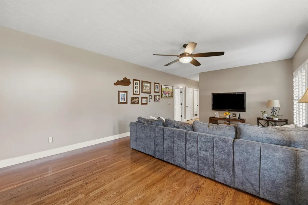 3006 Planters Row Drive Richmond KY 40475