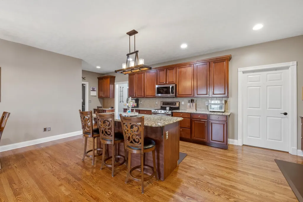 3006 Planters Row Drive Richmond KY 40475