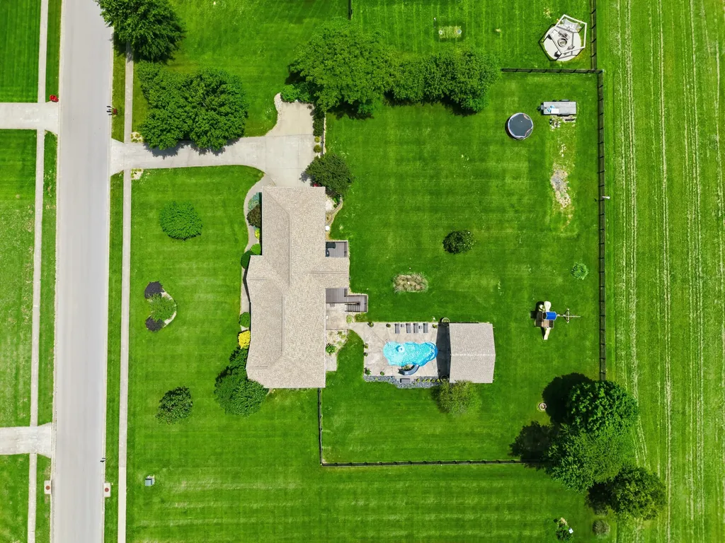 3006 Planters Row Drive Richmond KY 40475